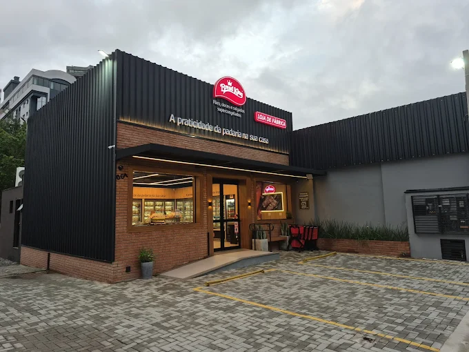 Fachada BreadKing Mogi das Cruzes